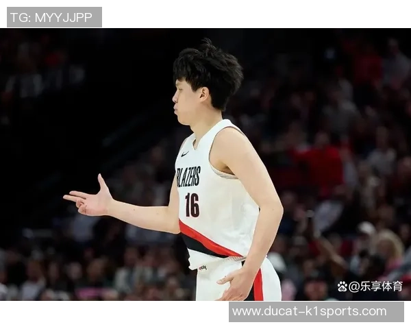 杨瀚森长胖十几斤&总飘在外线？媒体人：由于他很听教练的话