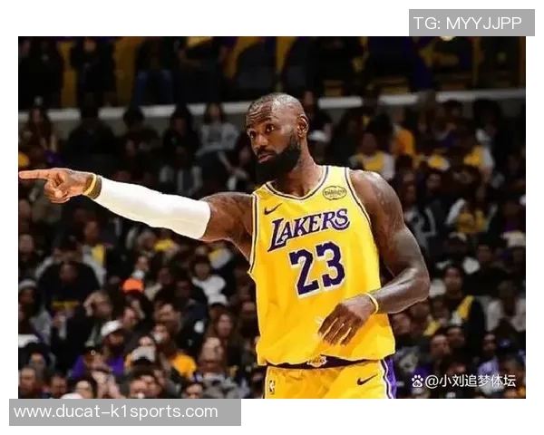 湖人108-125太阳4坏消息！里弗斯展坏处，雷迪克背锅，老詹真老了